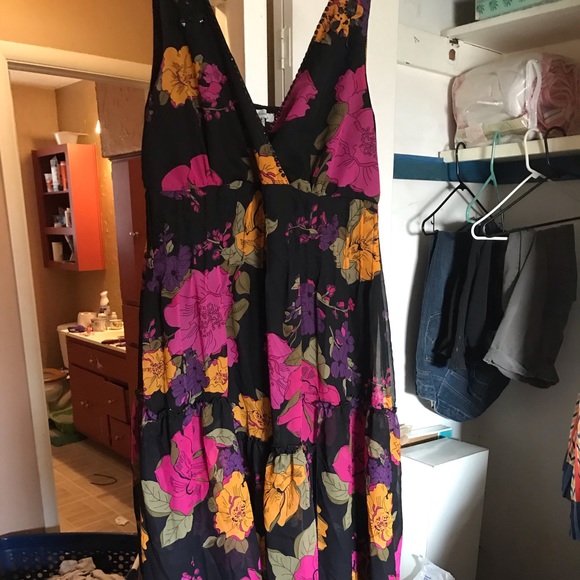 Beautiful evening maxi dress - Picture 1 of 2